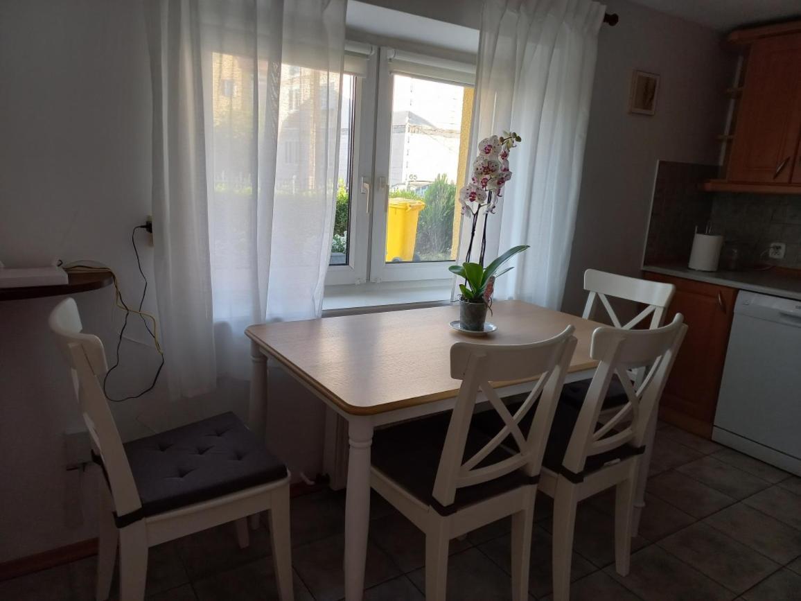 Apartament 2 Sypialnie Z Kuchnia - 200 Metrow Od Morza Miedzyzdroje Eksteriør billede